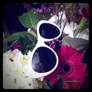 Cute! White Victoria's Secret Sunglasses